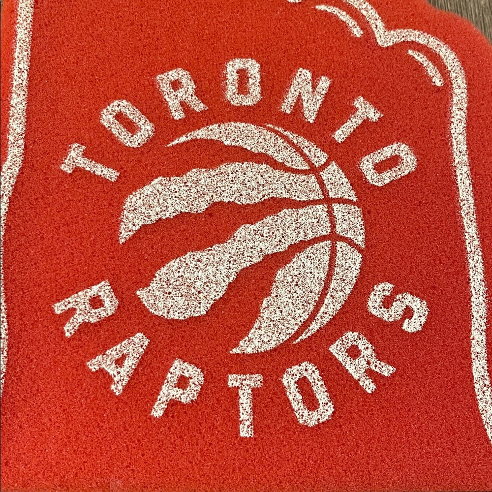 Toronto Raptors Foam Finger - Picture 4 of 9